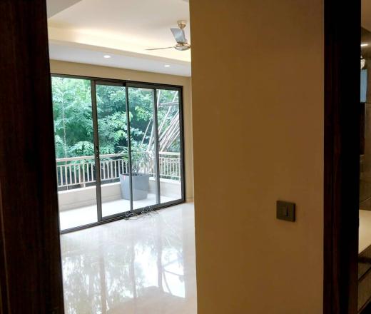 Bathroom 01